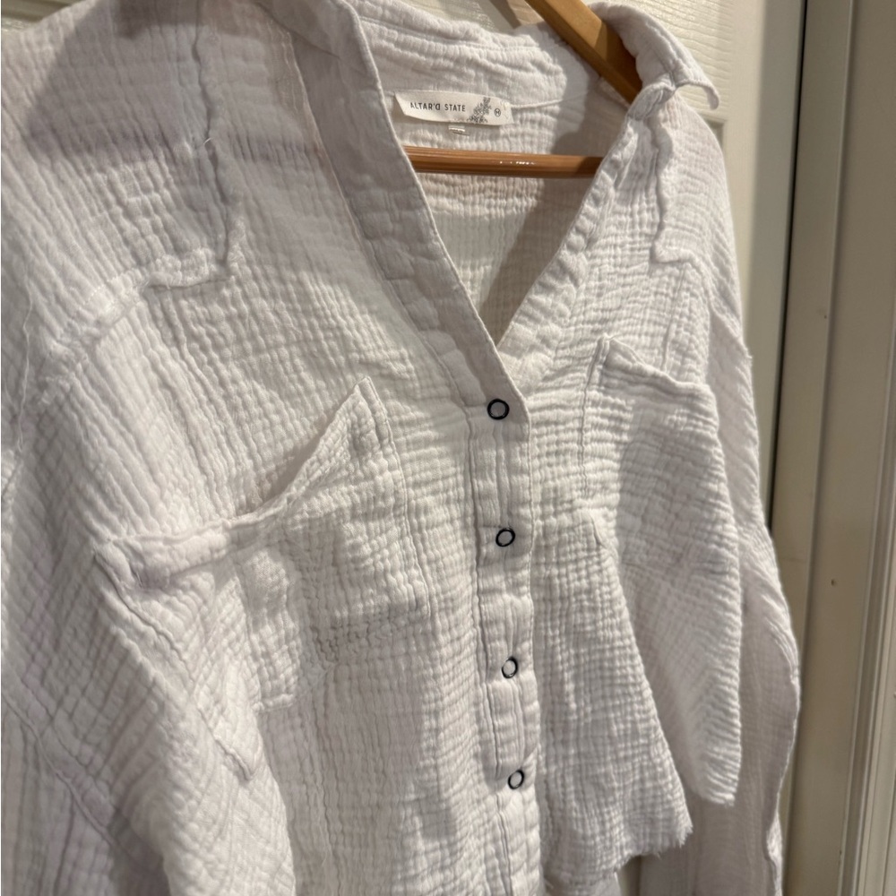 Altar'd State White Cropped Gauze Snap-Front Shirt - Picture 4 of 8